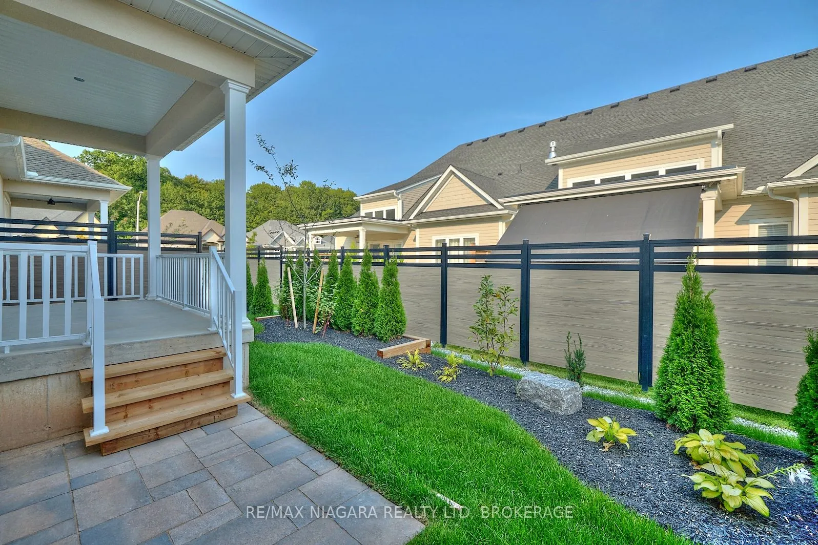 11 Butternut Crescent, #TH5