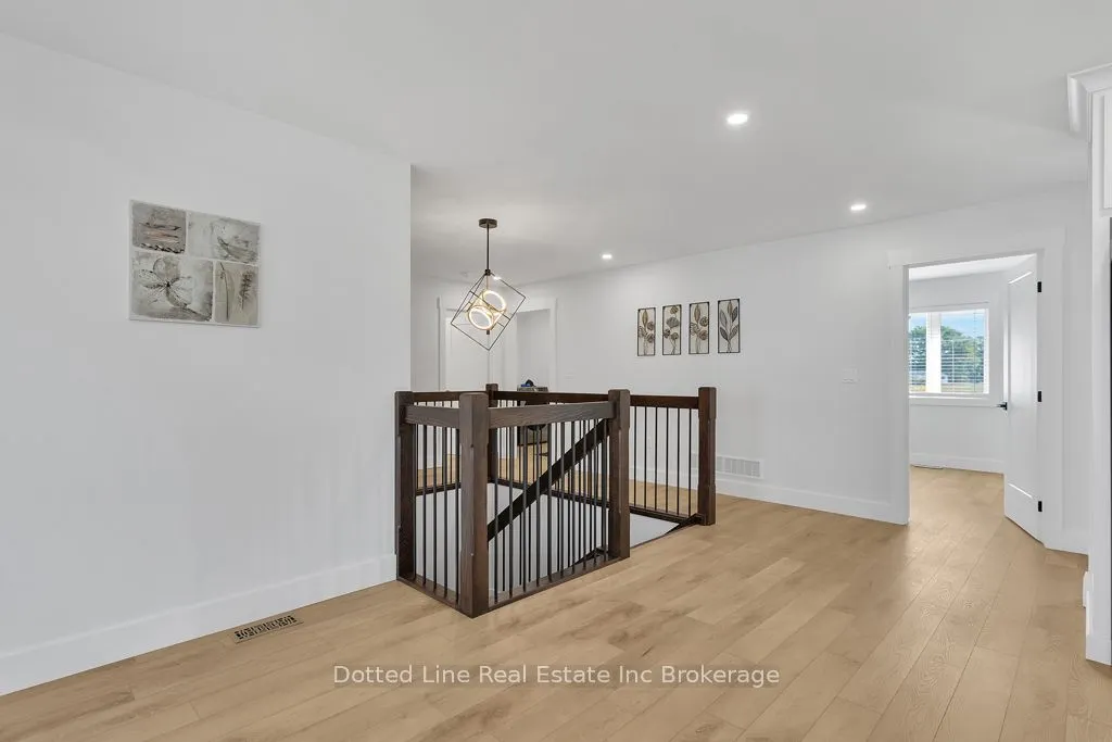 16 Walnut Drive