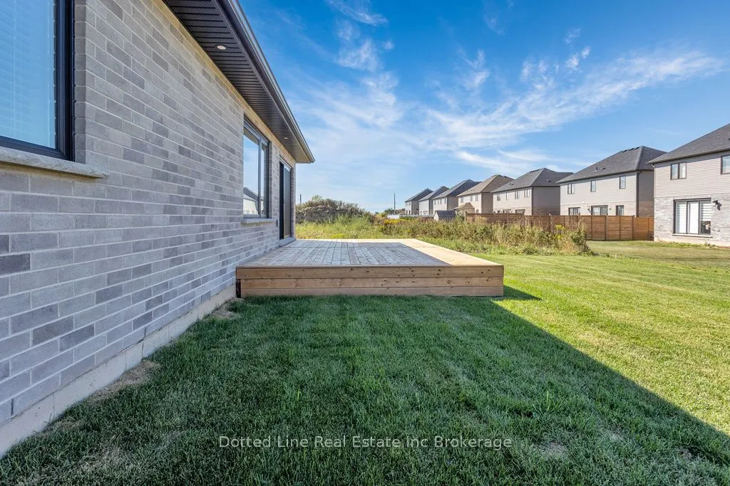 16 Walnut Drive
