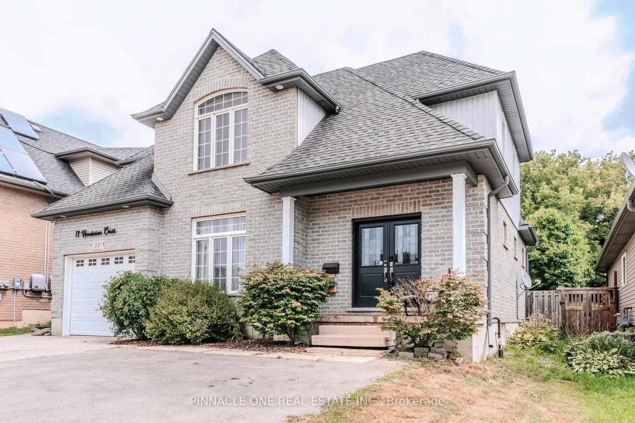 11 Henderson Court