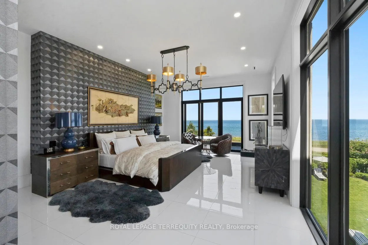 711 Beach Boulevard