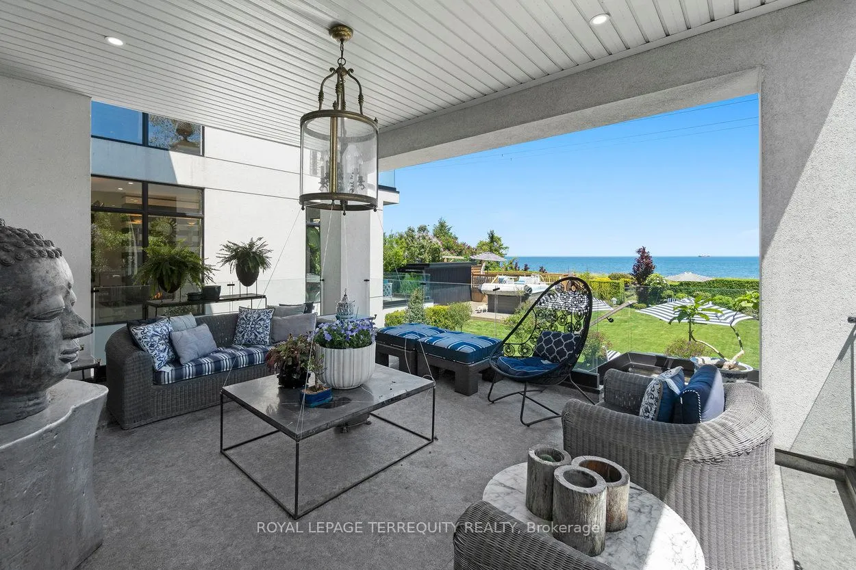 711 Beach Boulevard