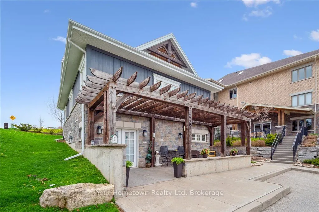 27 Stumpf Street, #27B