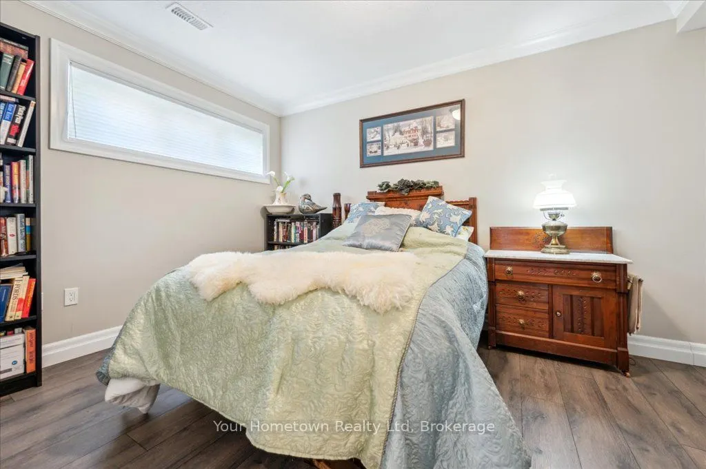 27 Stumpf Street, #27B