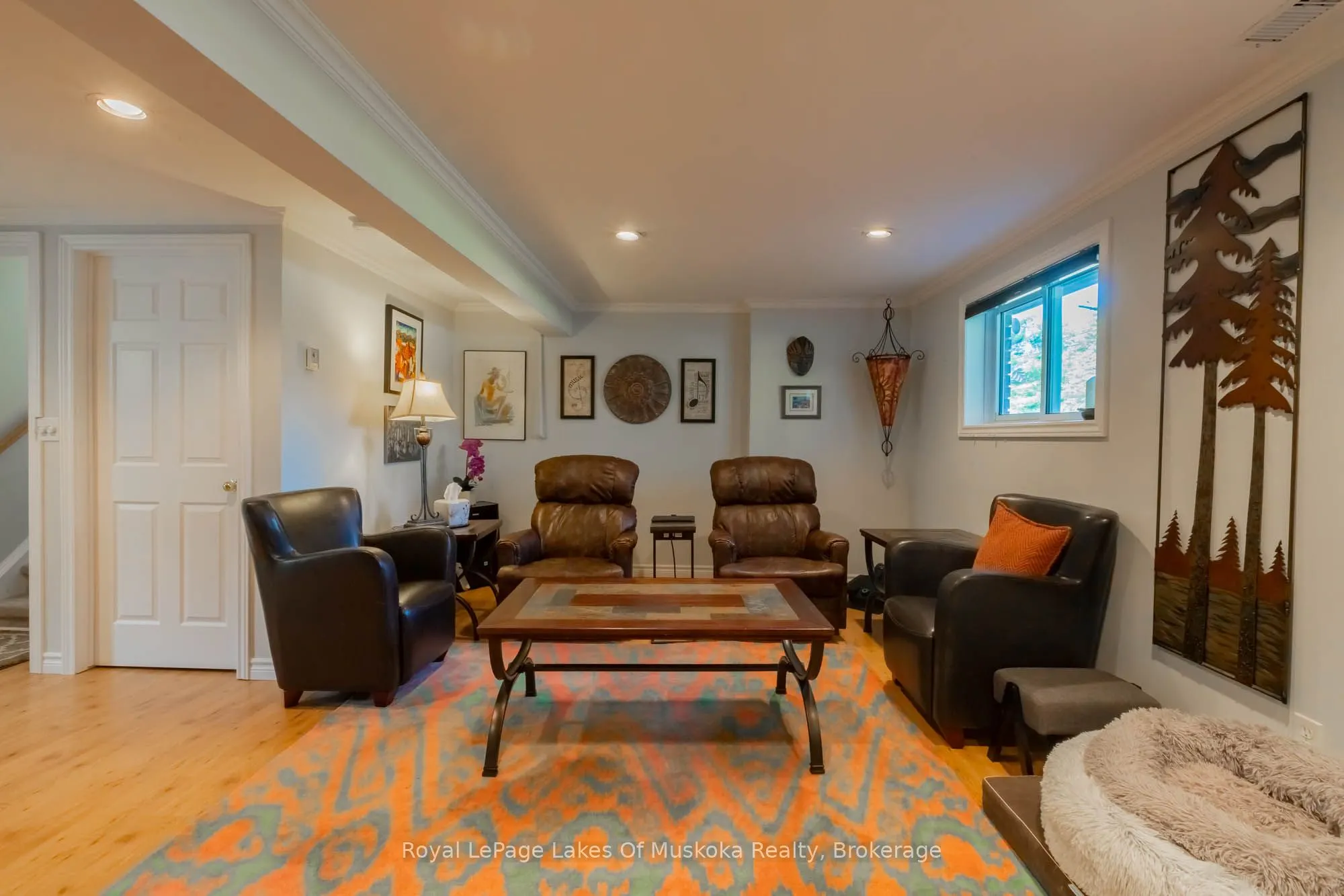 11 MEADOW PARK Drive