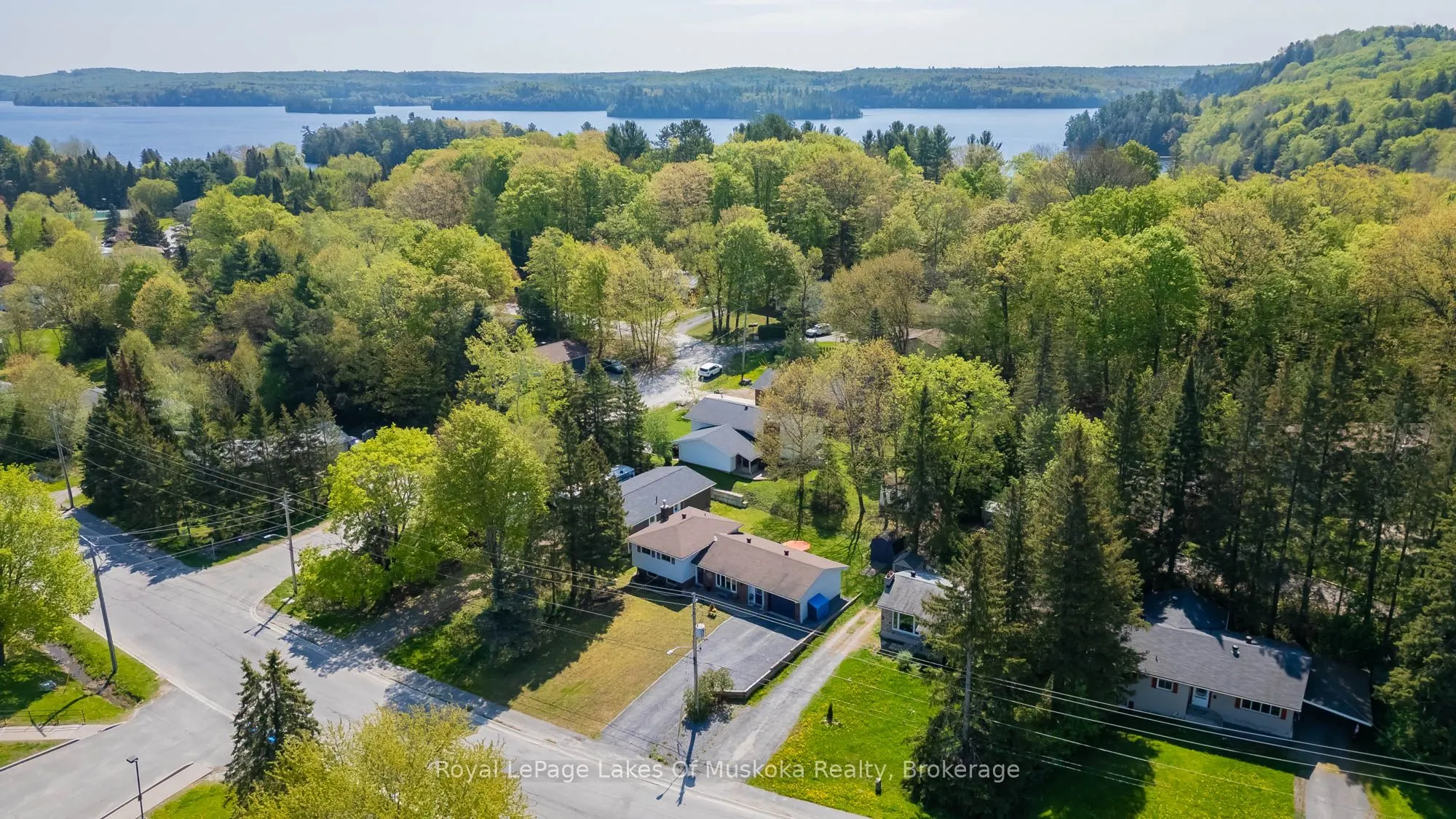 11 MEADOW PARK Drive