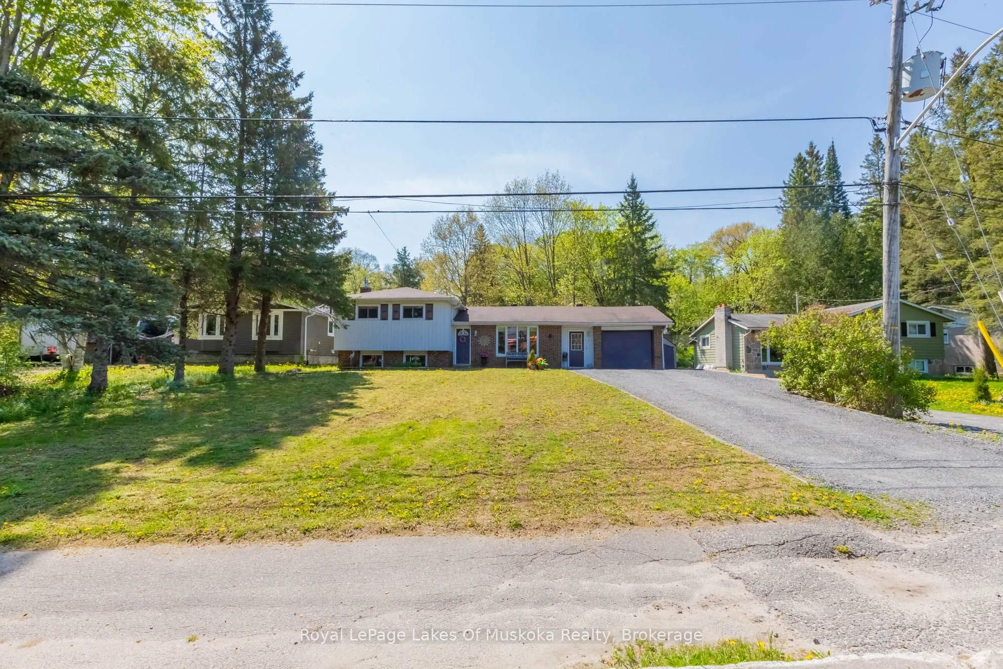 11 MEADOW PARK Drive