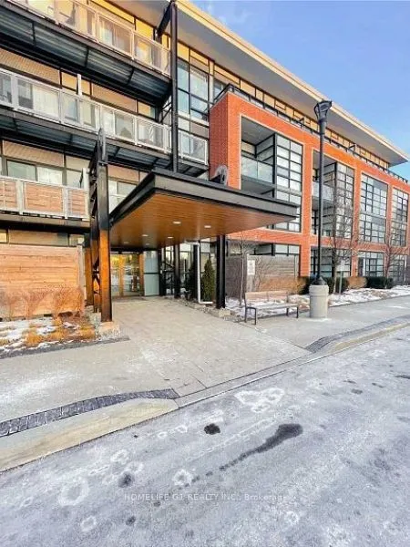 155 St. Leger Street, #320