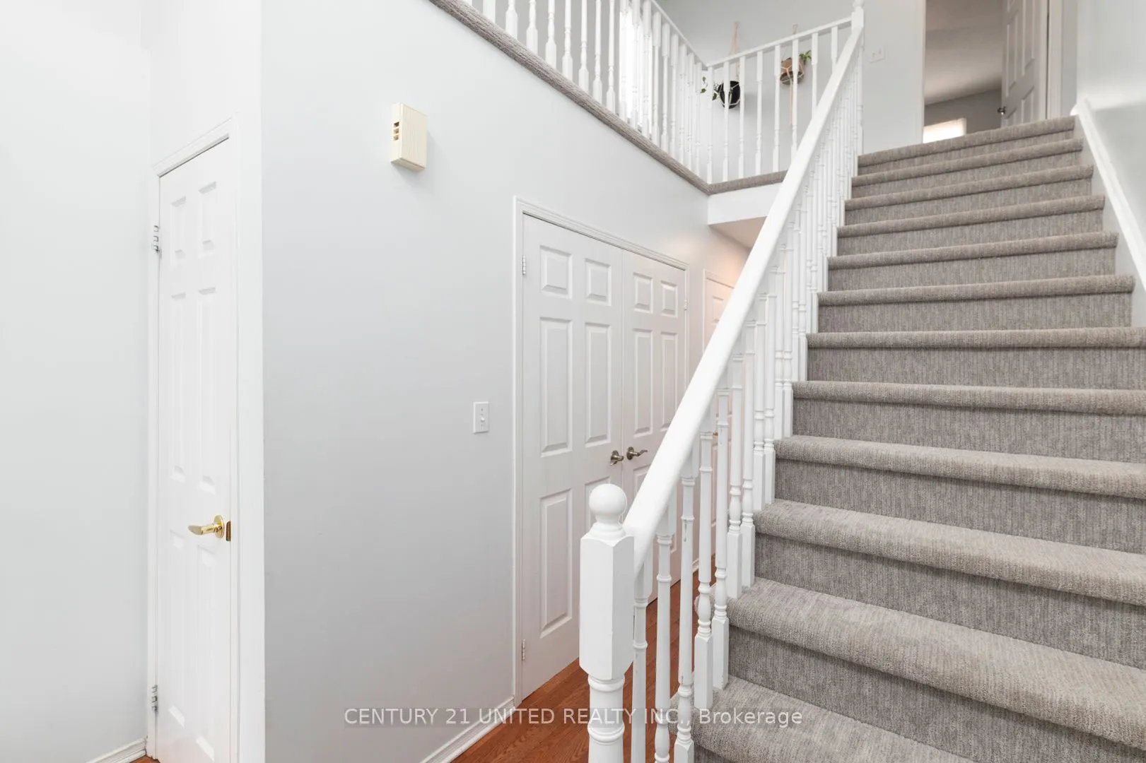 1301 Eagle Crescent
