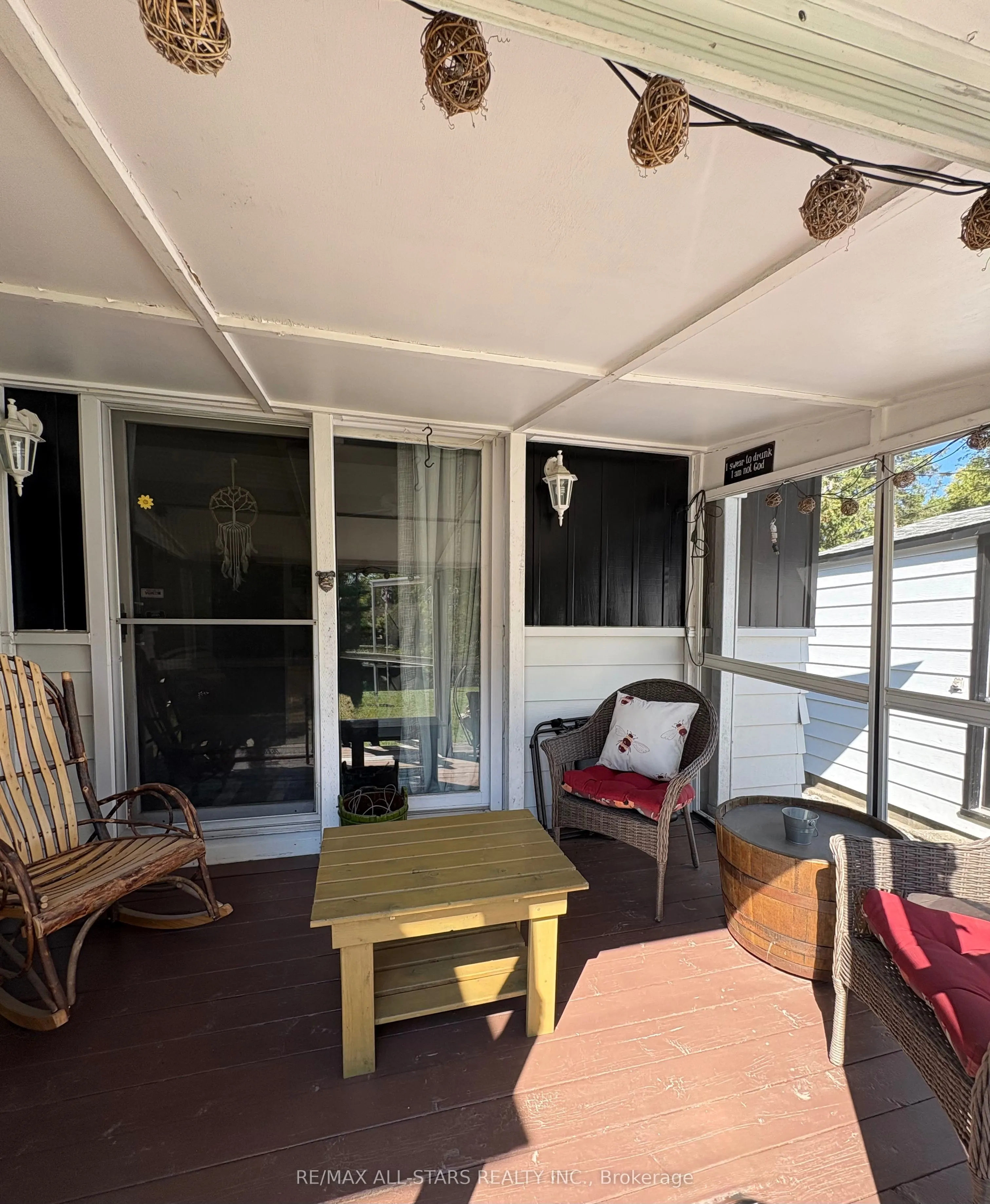 26 Riverbank Road
