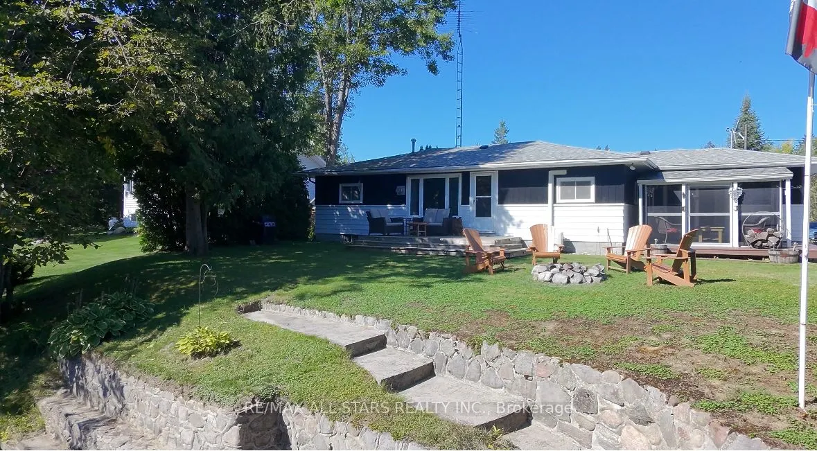26 Riverbank Road