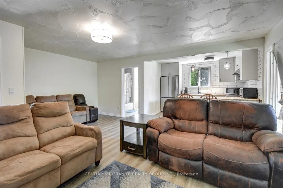 2289 Loop Road