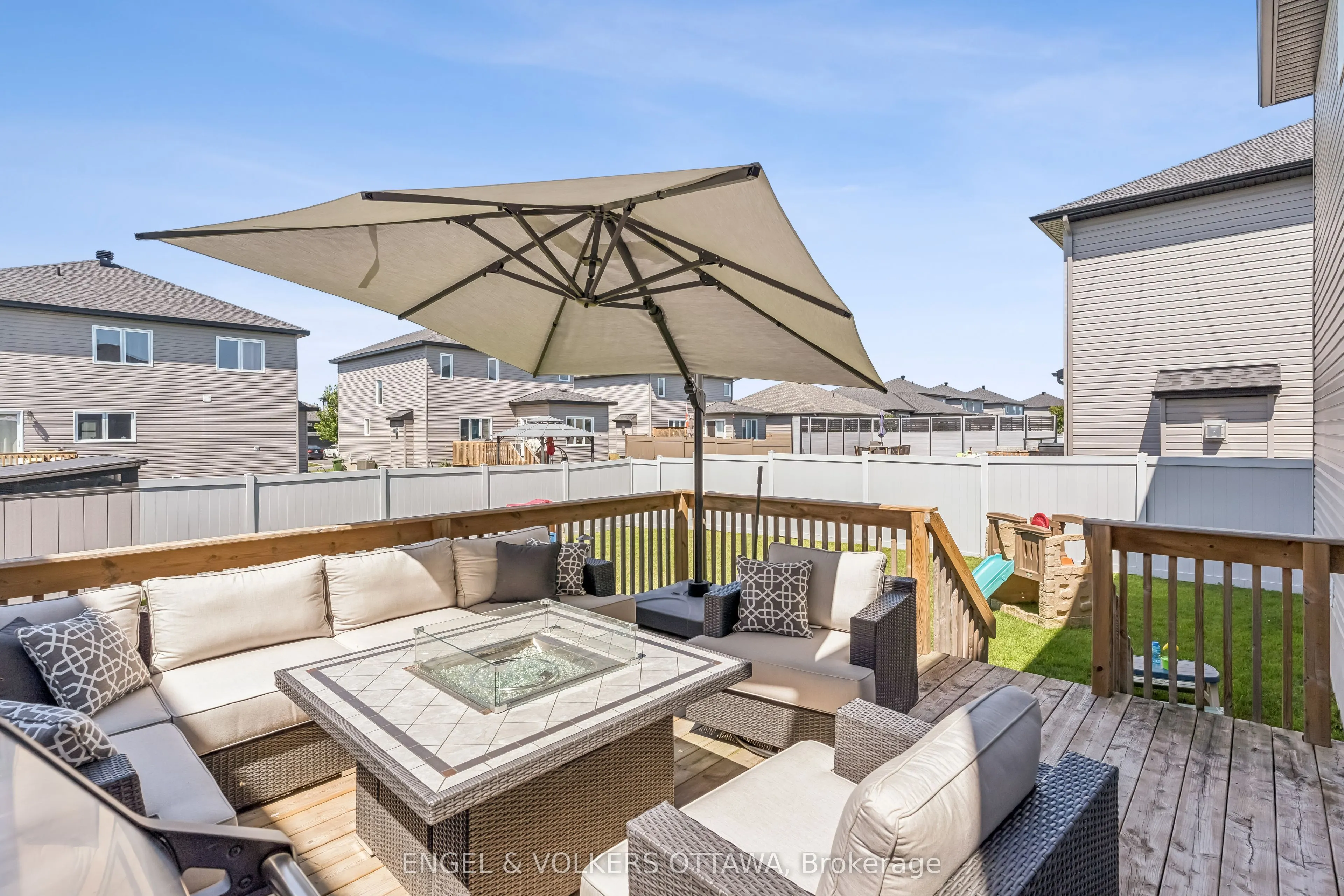 529 Lucent Street