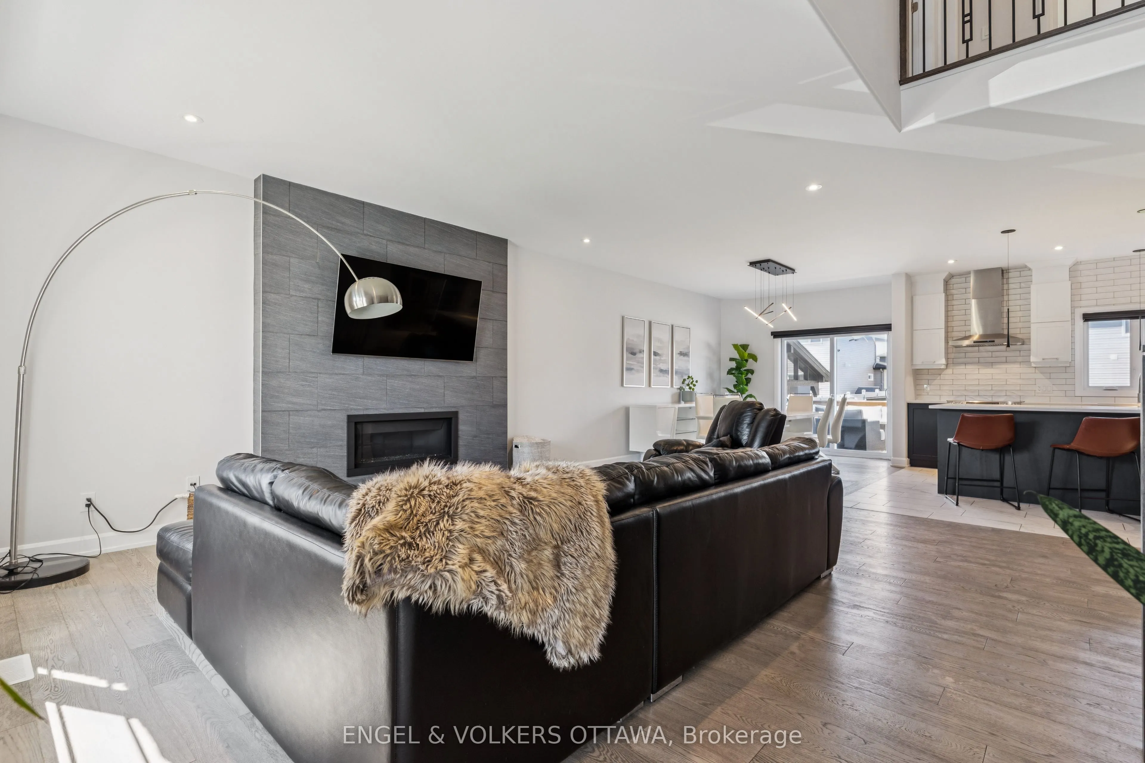 529 Lucent Street