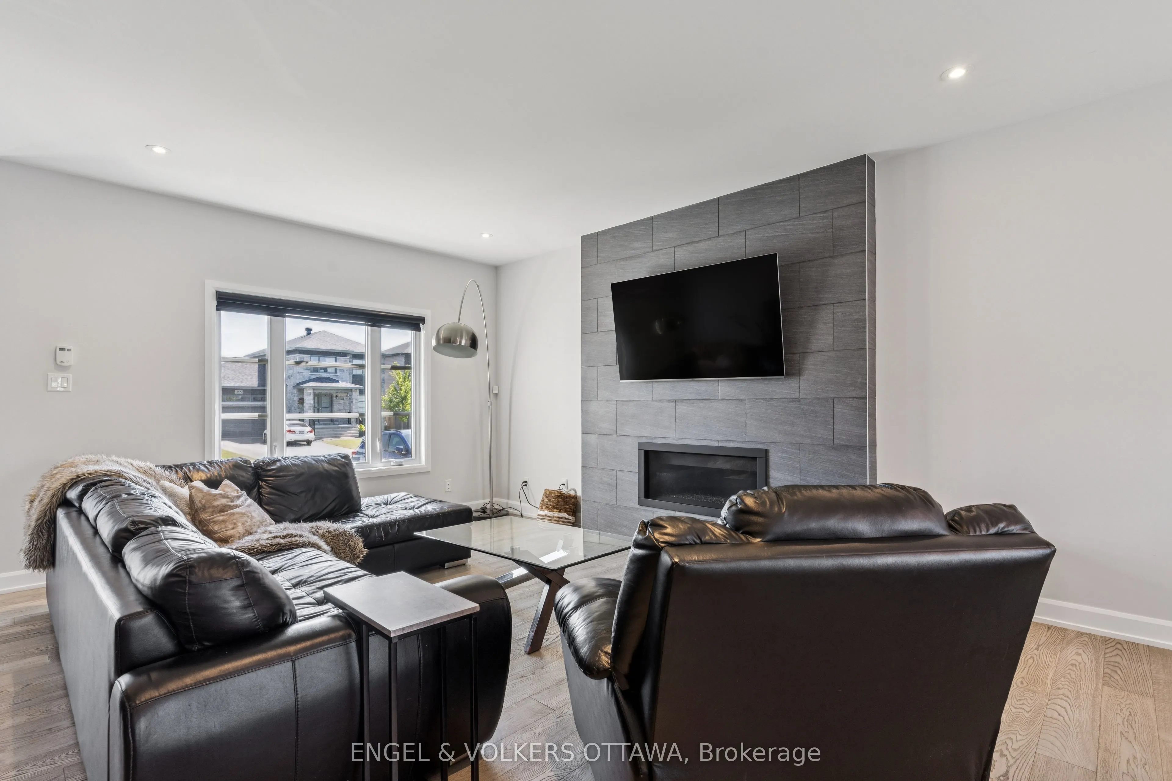 529 Lucent Street