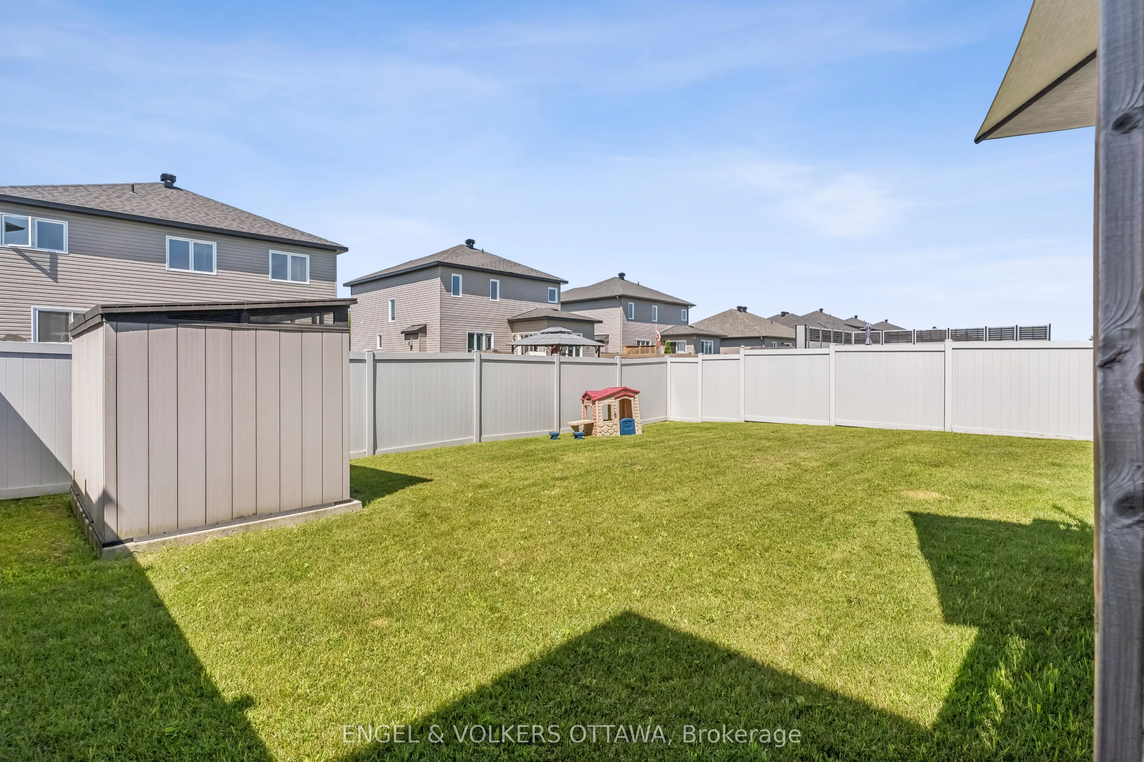 529 Lucent Street