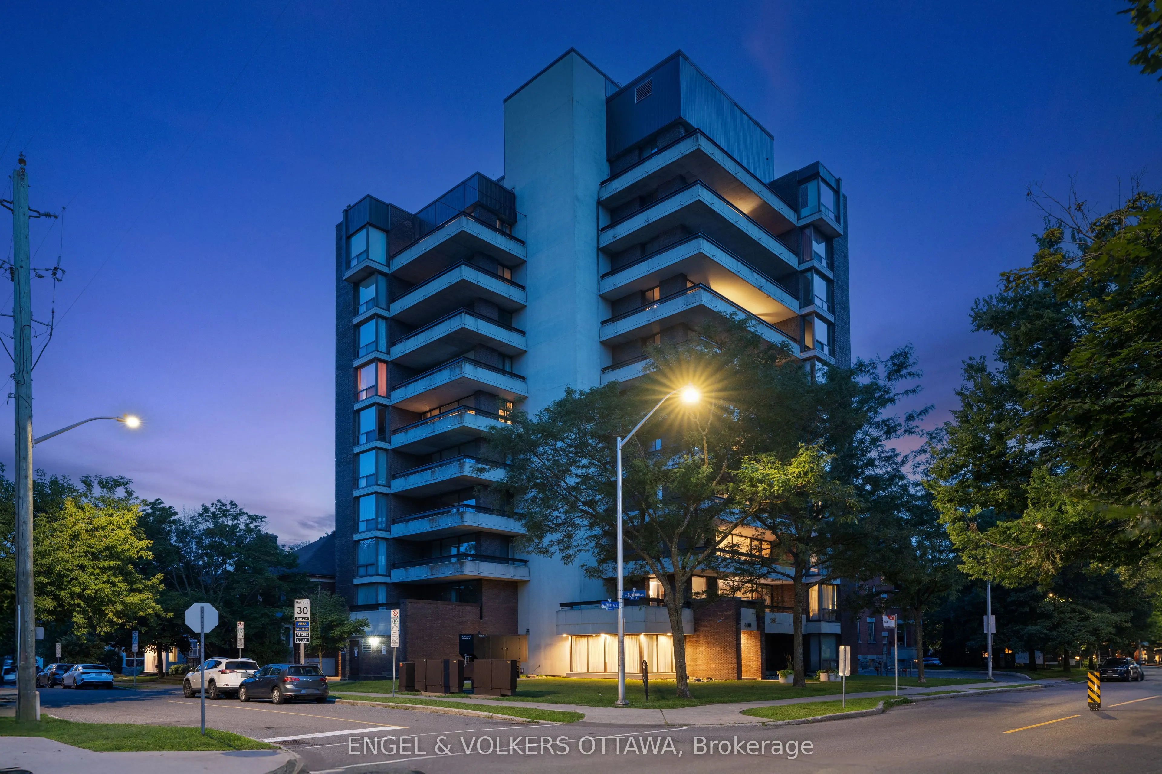 400 Laurier Avenue E, #8A