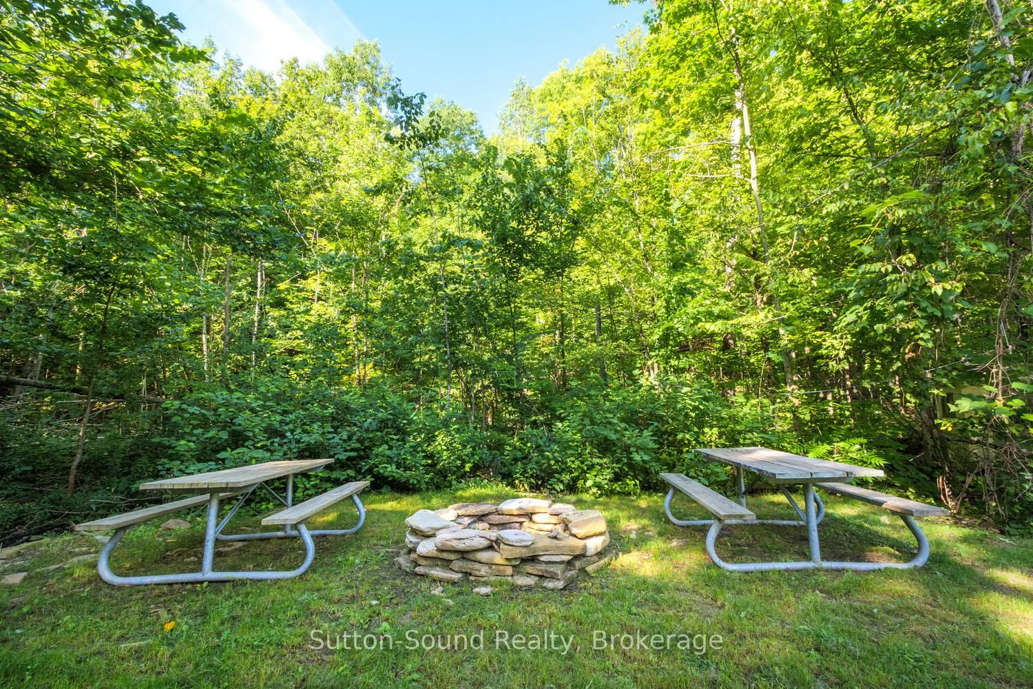 504760 Grey Road 1