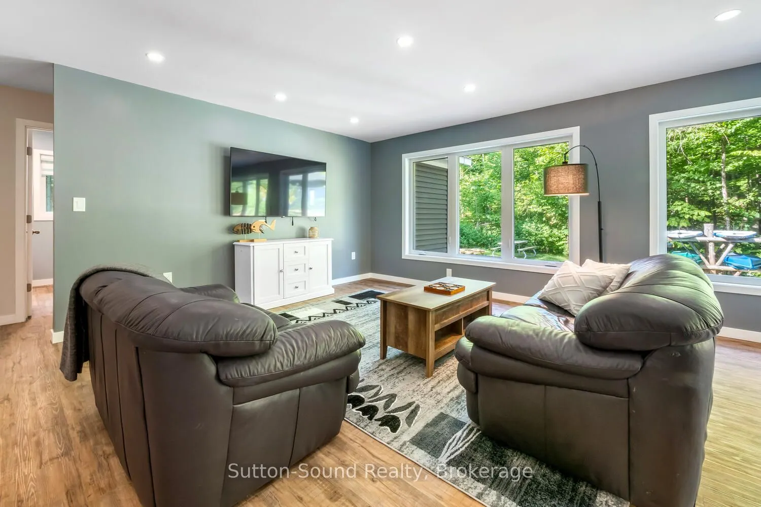 504760 Grey Road 1