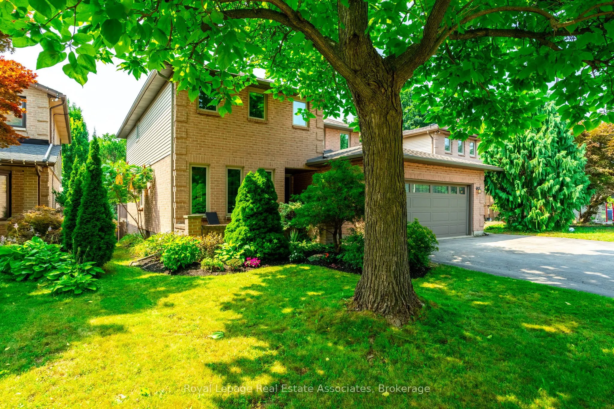 29 Laurendale Avenue