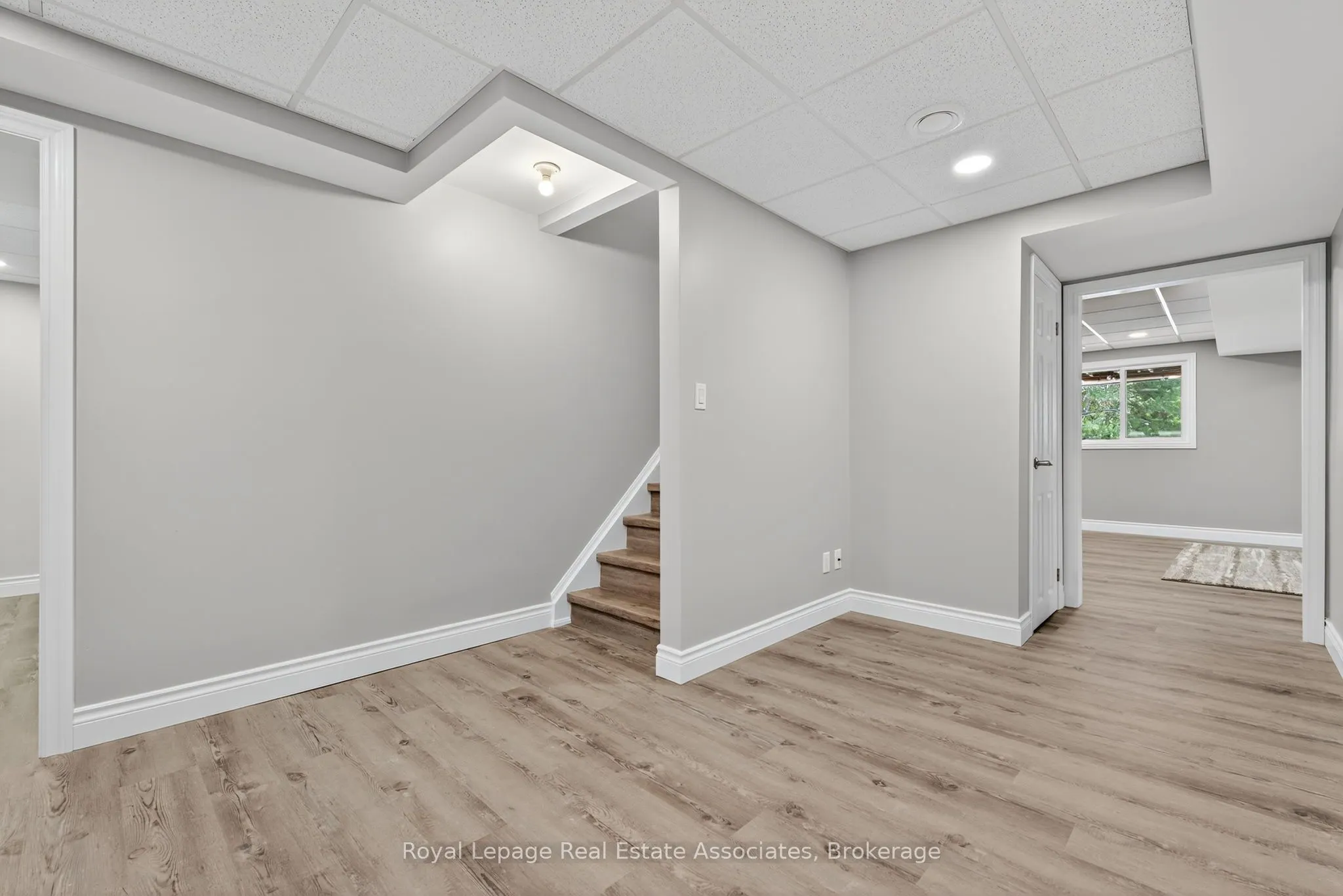 29 Laurendale Avenue