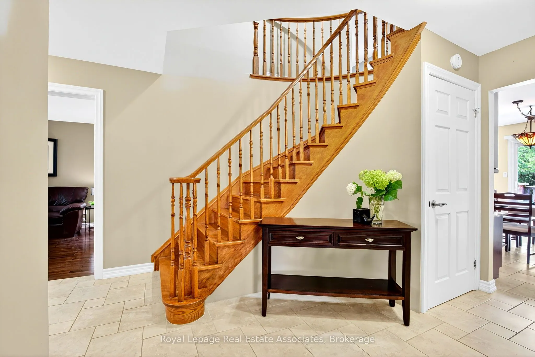 29 Laurendale Avenue