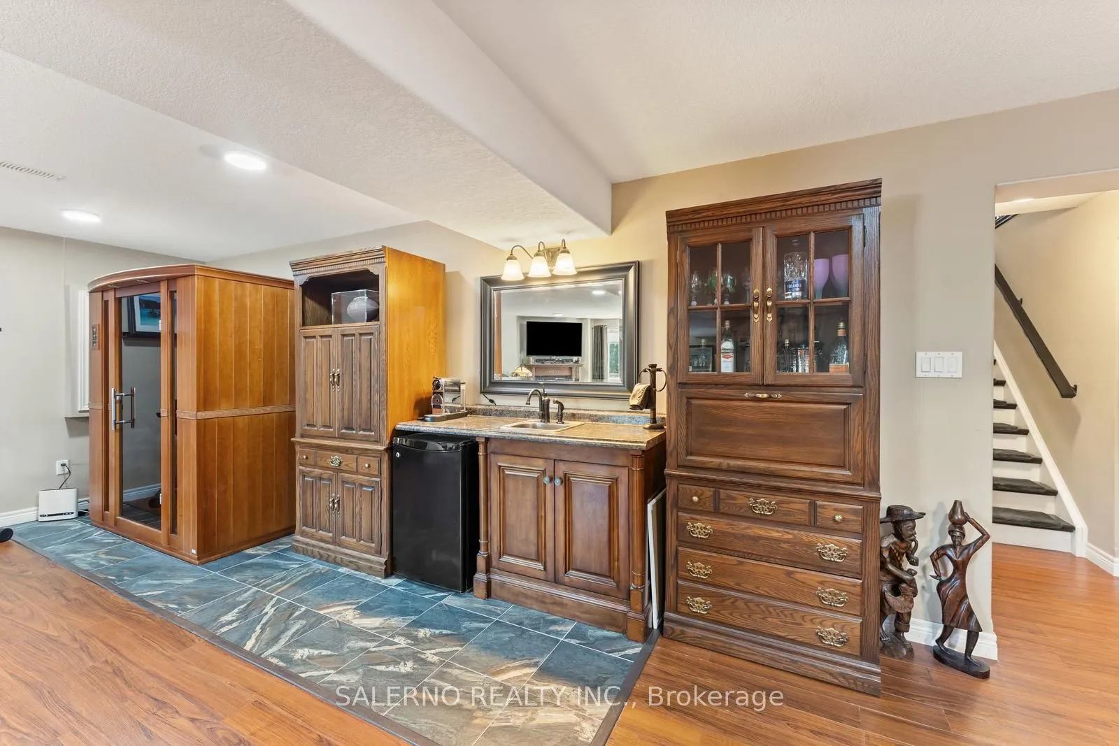 230 Fairway Road
