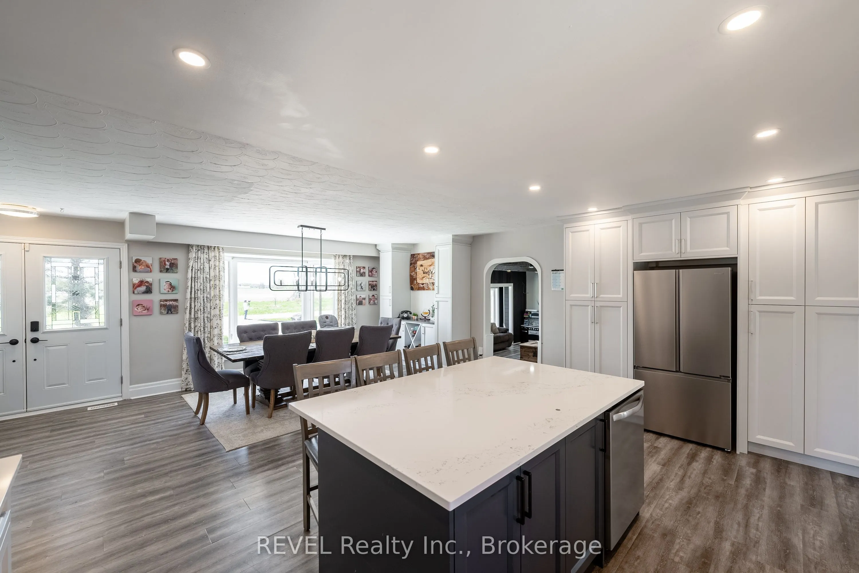 350 Kemp Road W