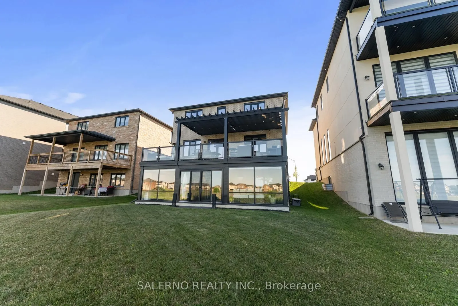54 Grandville Circle