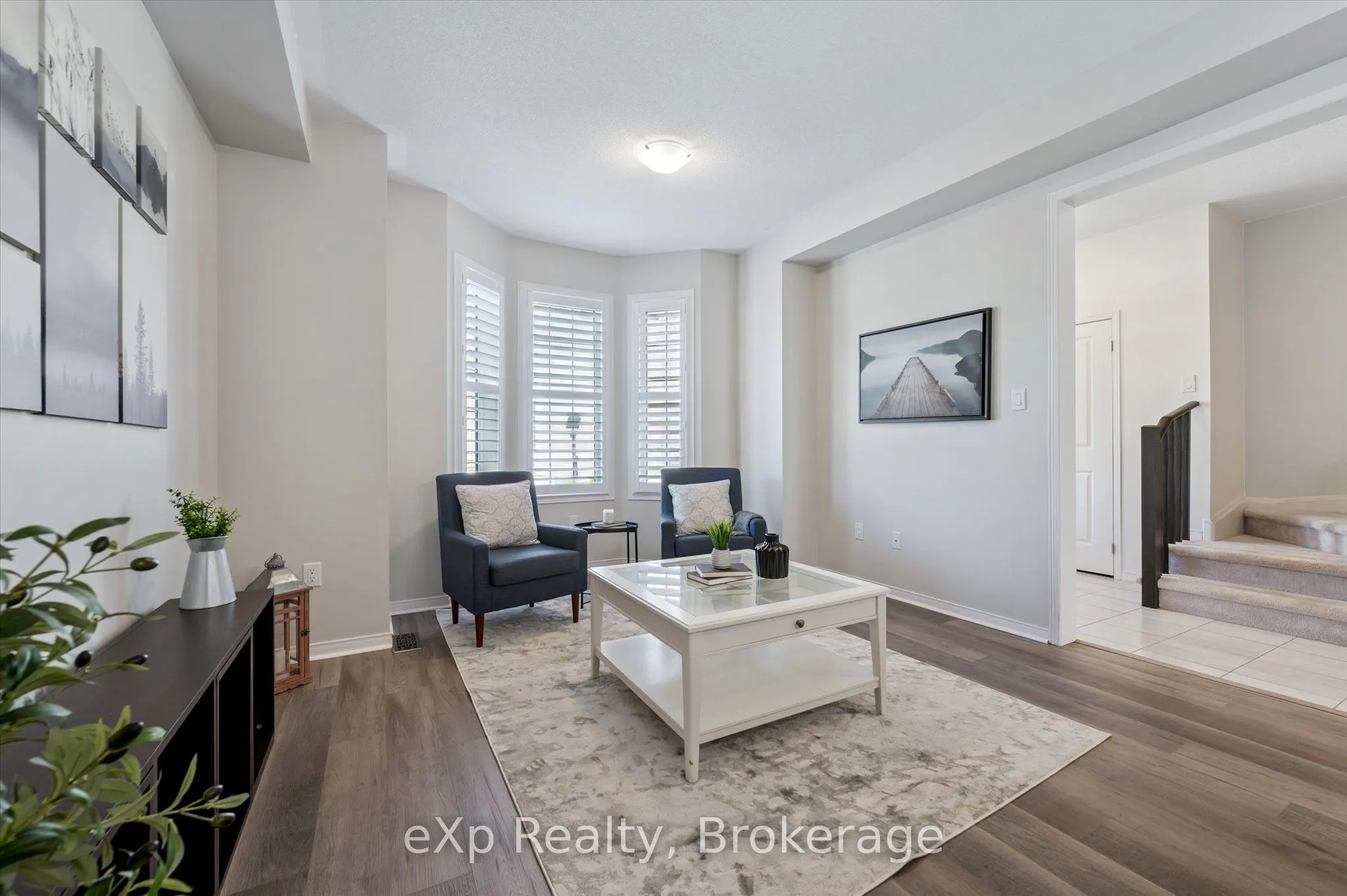45 Elliot Avenue E, #2