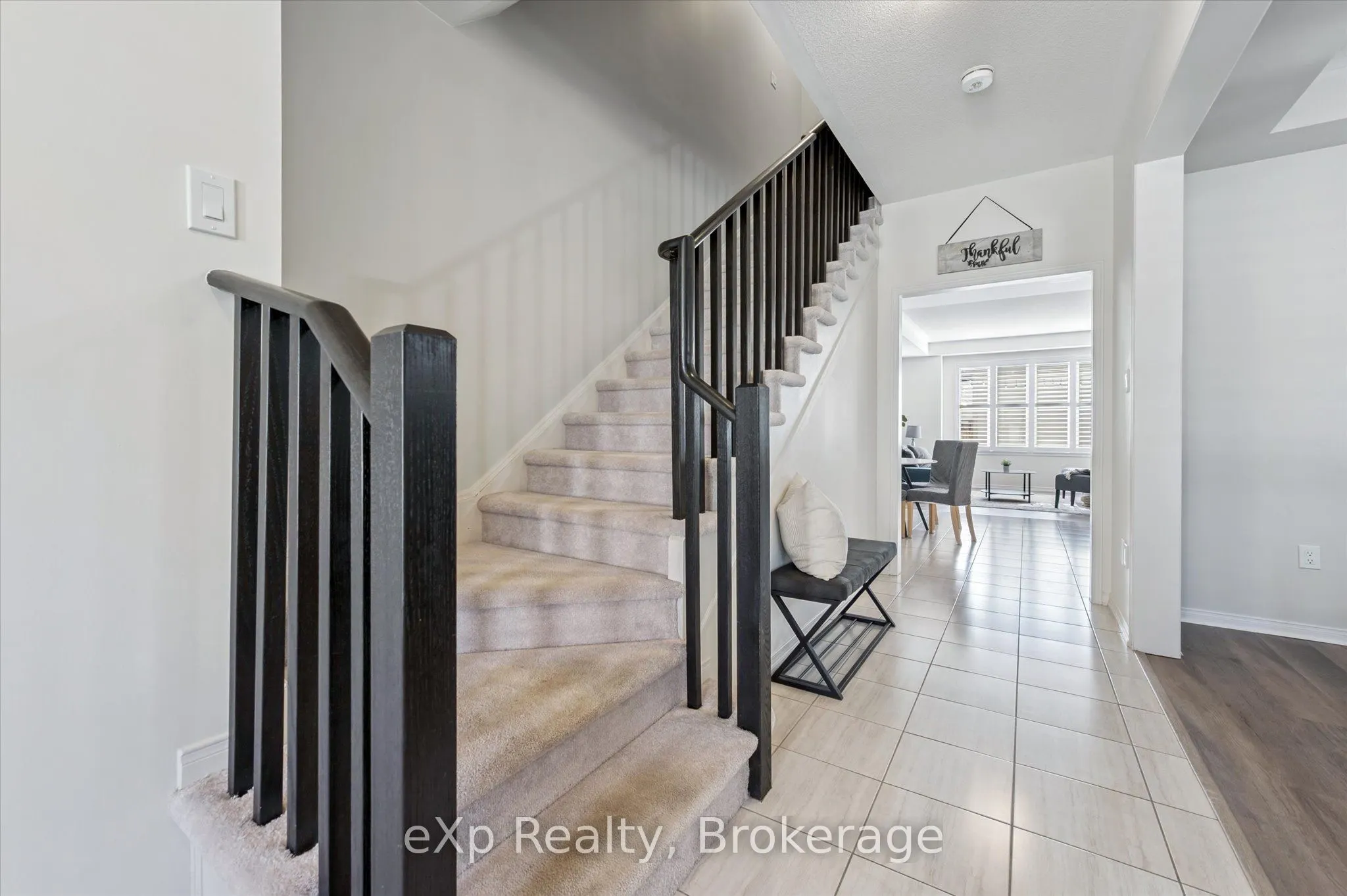 45 Elliot Avenue E, #2