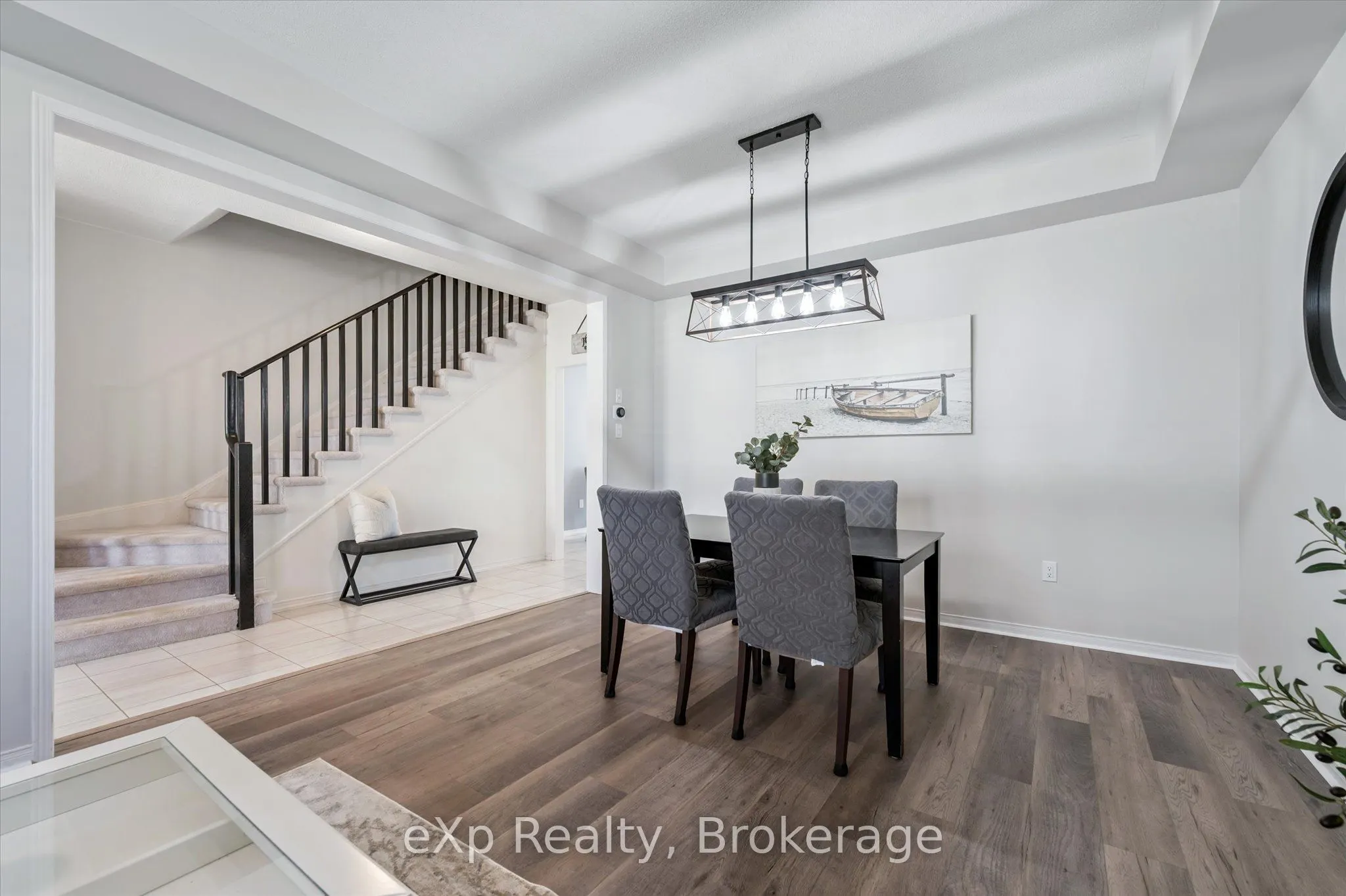 45 Elliot Avenue E, #2