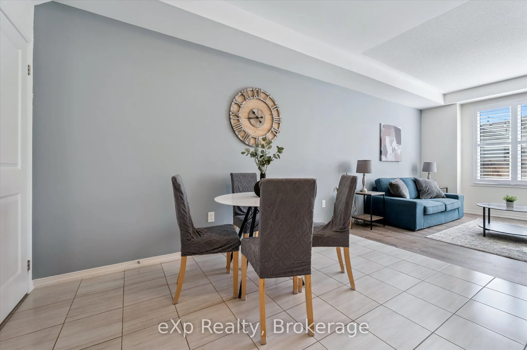45 Elliot Avenue E, #2