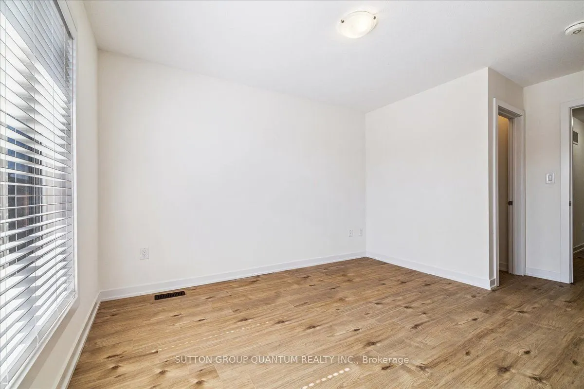 590 North Service Road, #105
