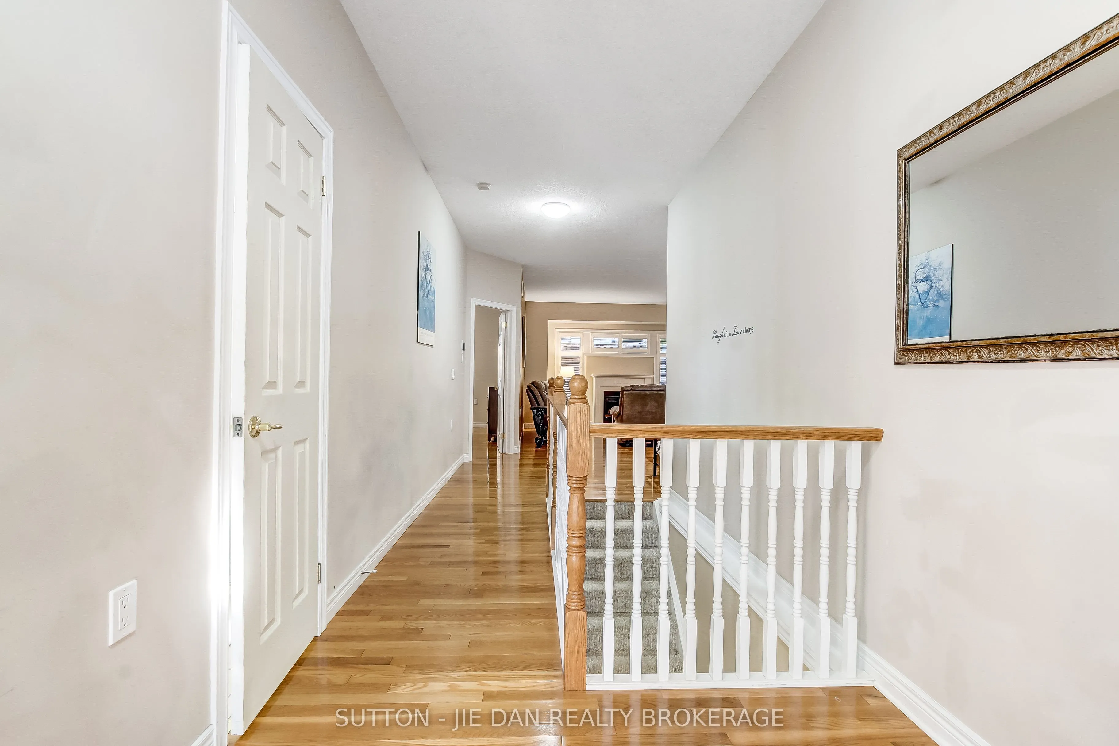 1574 RICHMOND Street, #23