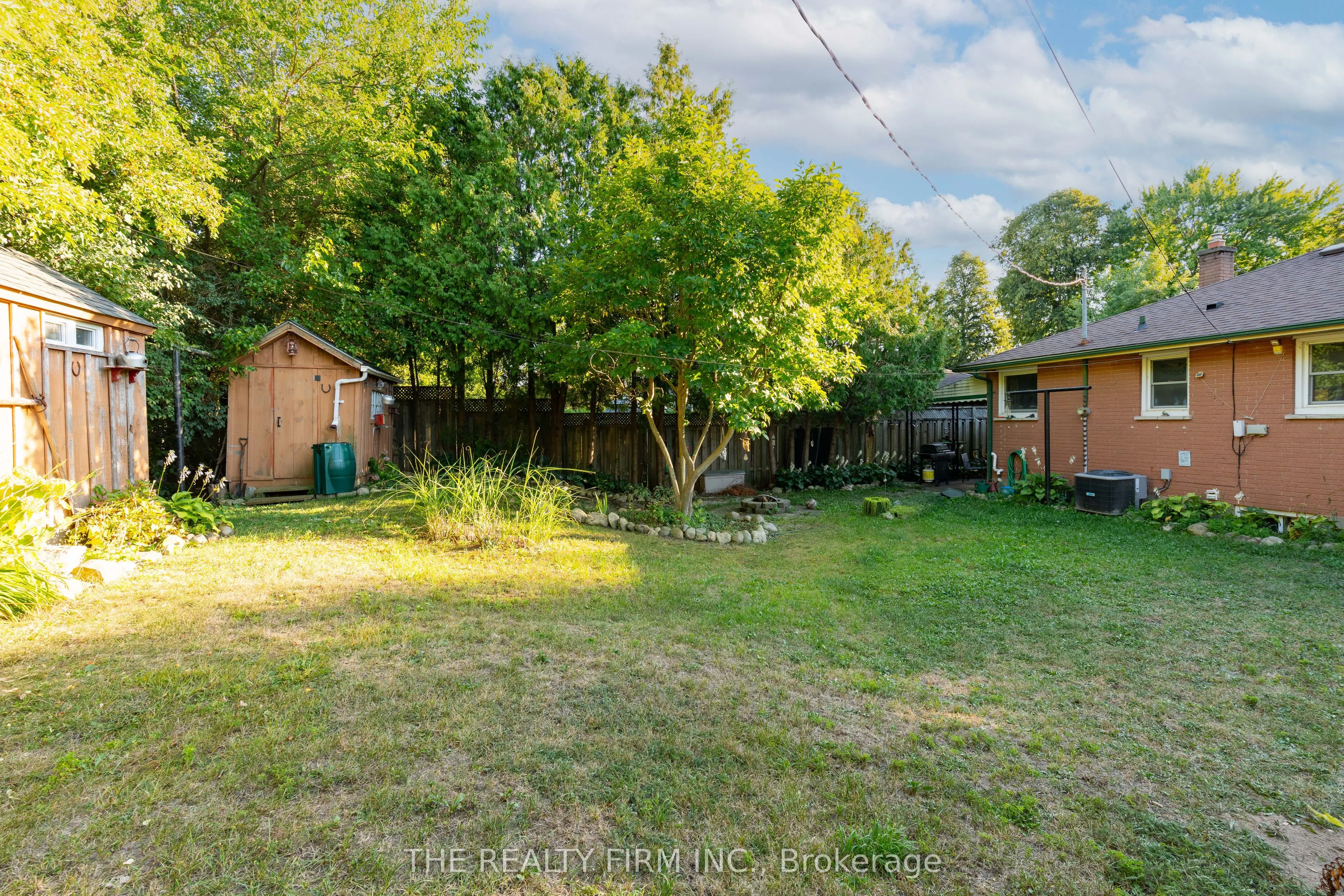 217 Manitoulin Drive E
