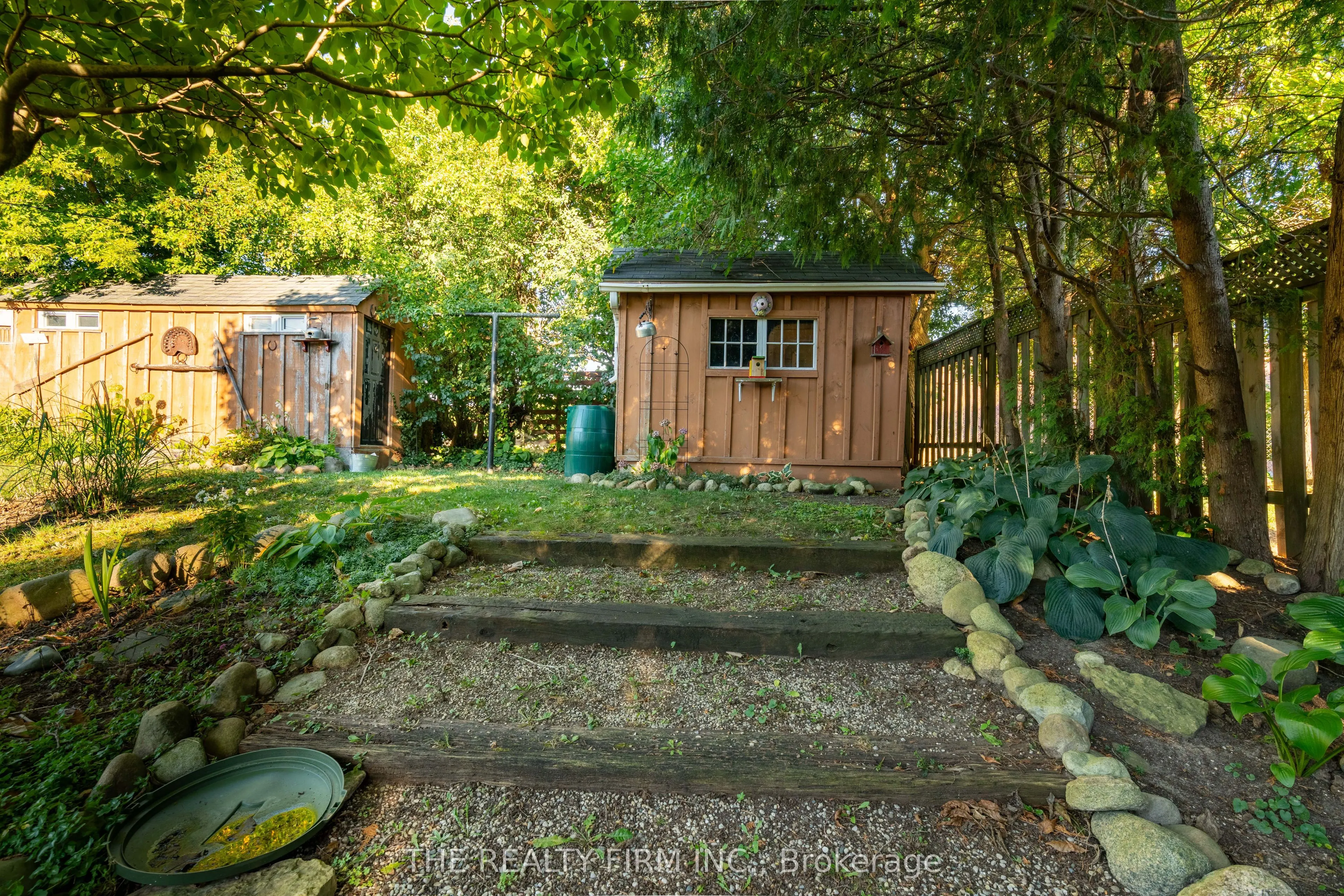 217 Manitoulin Drive E