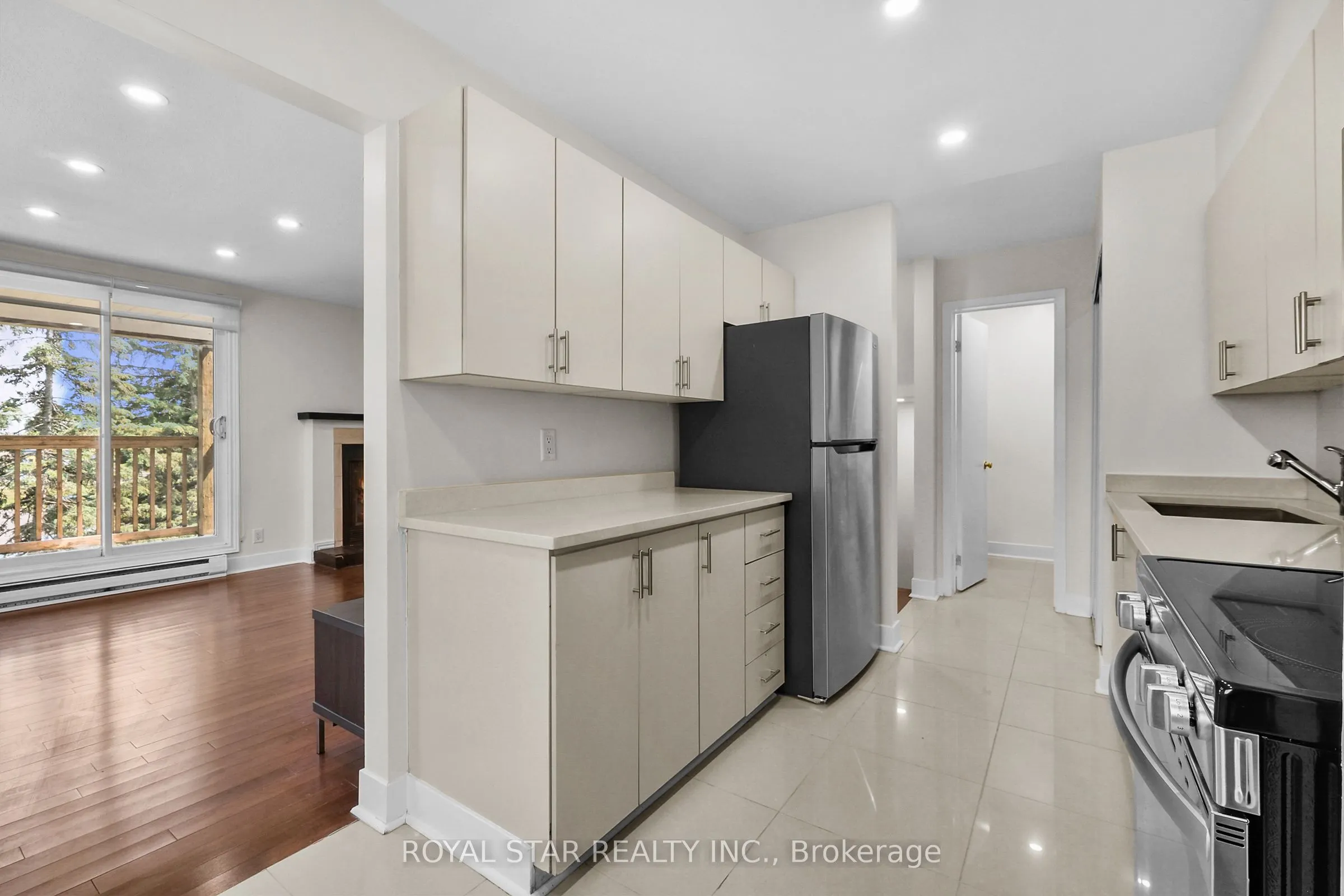 518 Tanguay Court, #48