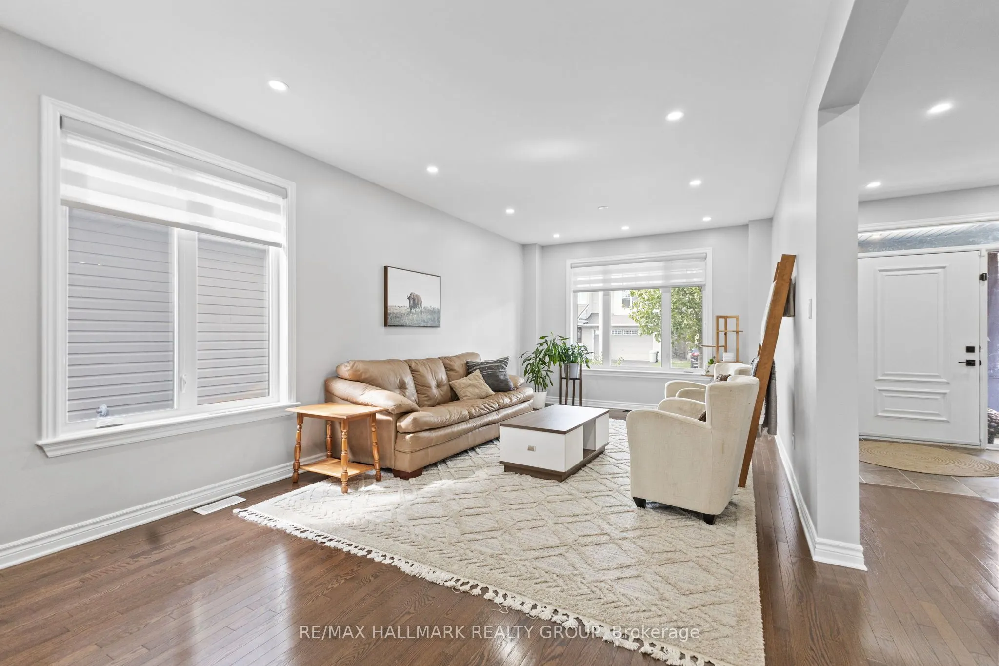 254 Gracewood Crescent