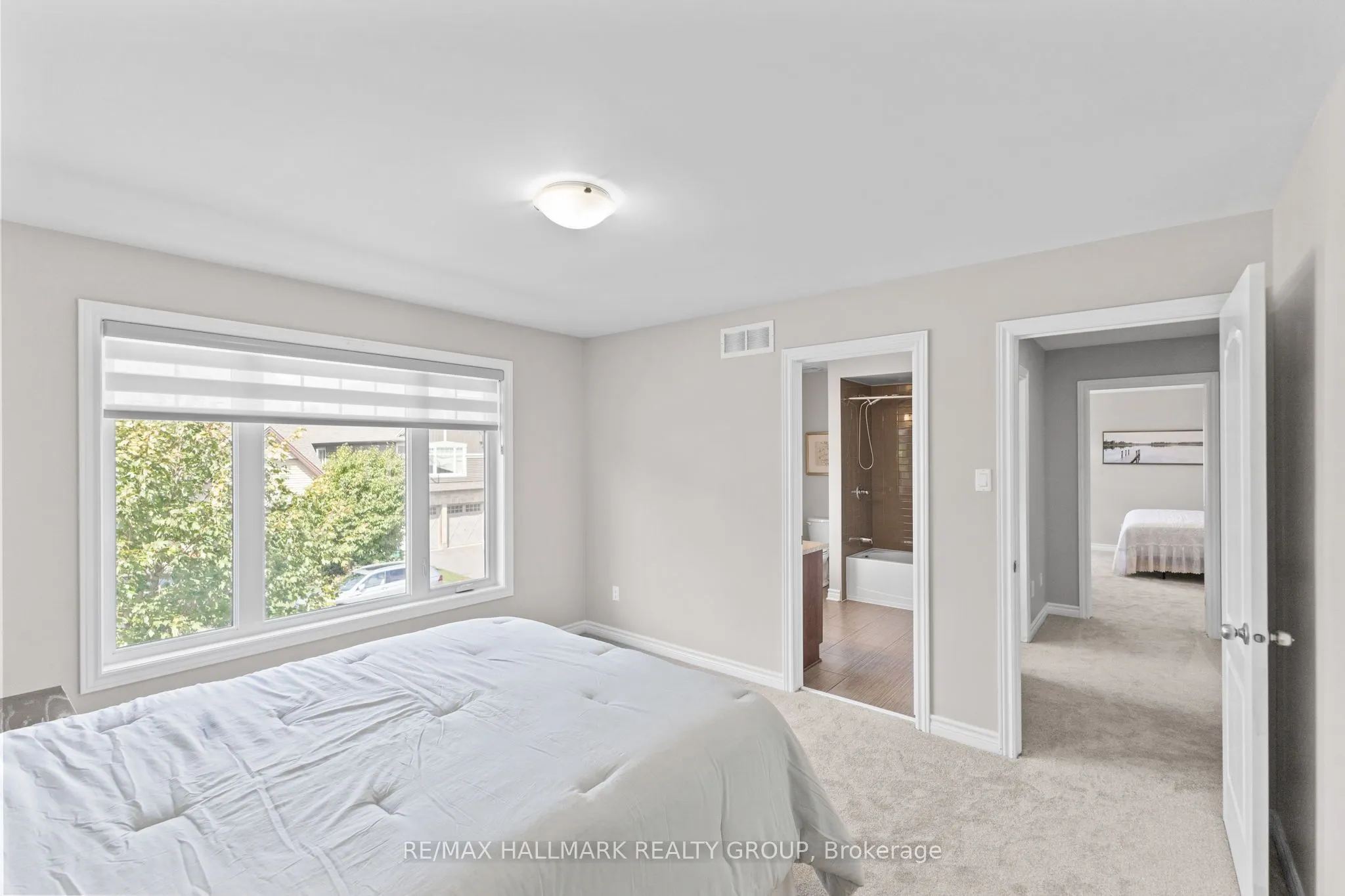 254 Gracewood Crescent