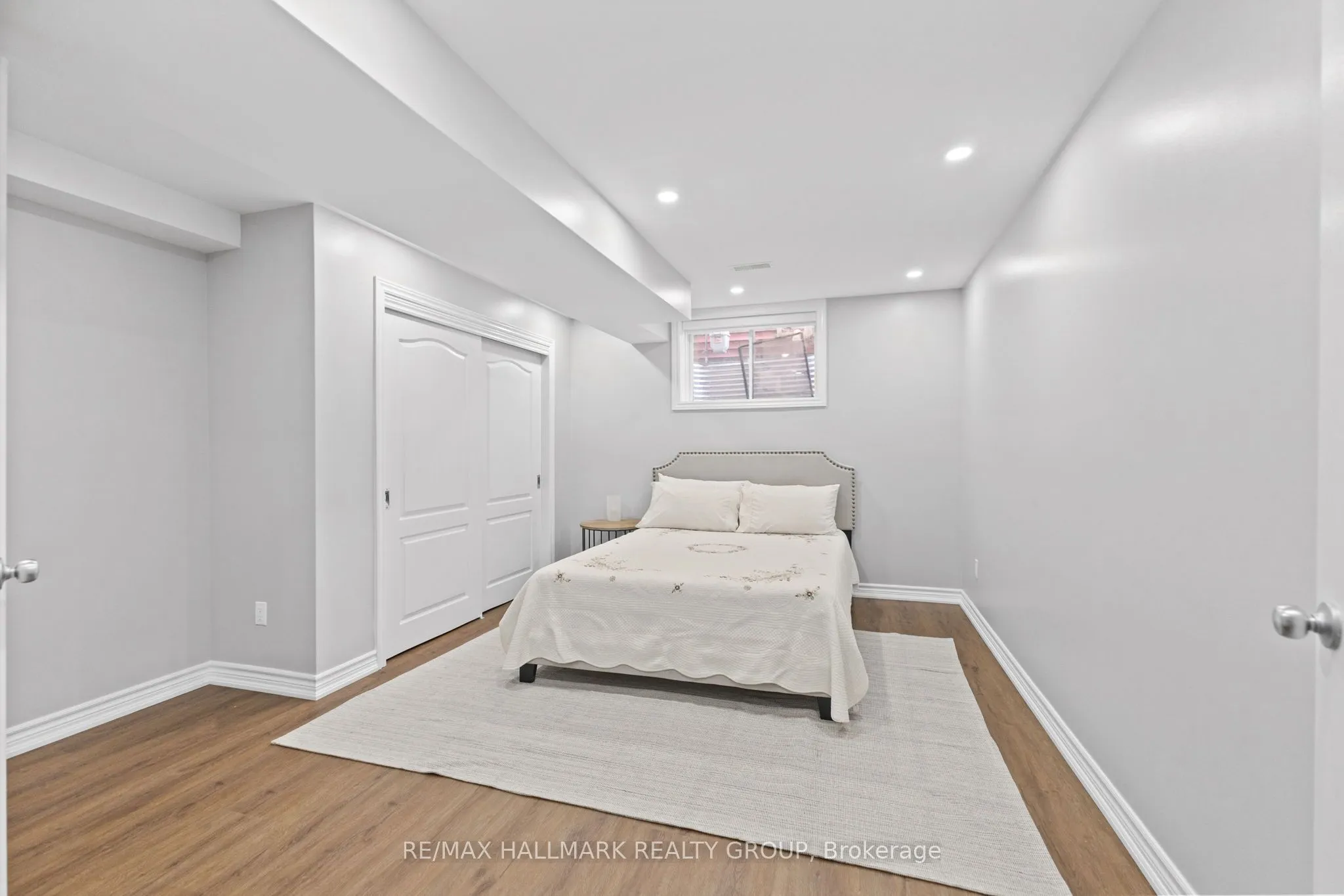 254 Gracewood Crescent