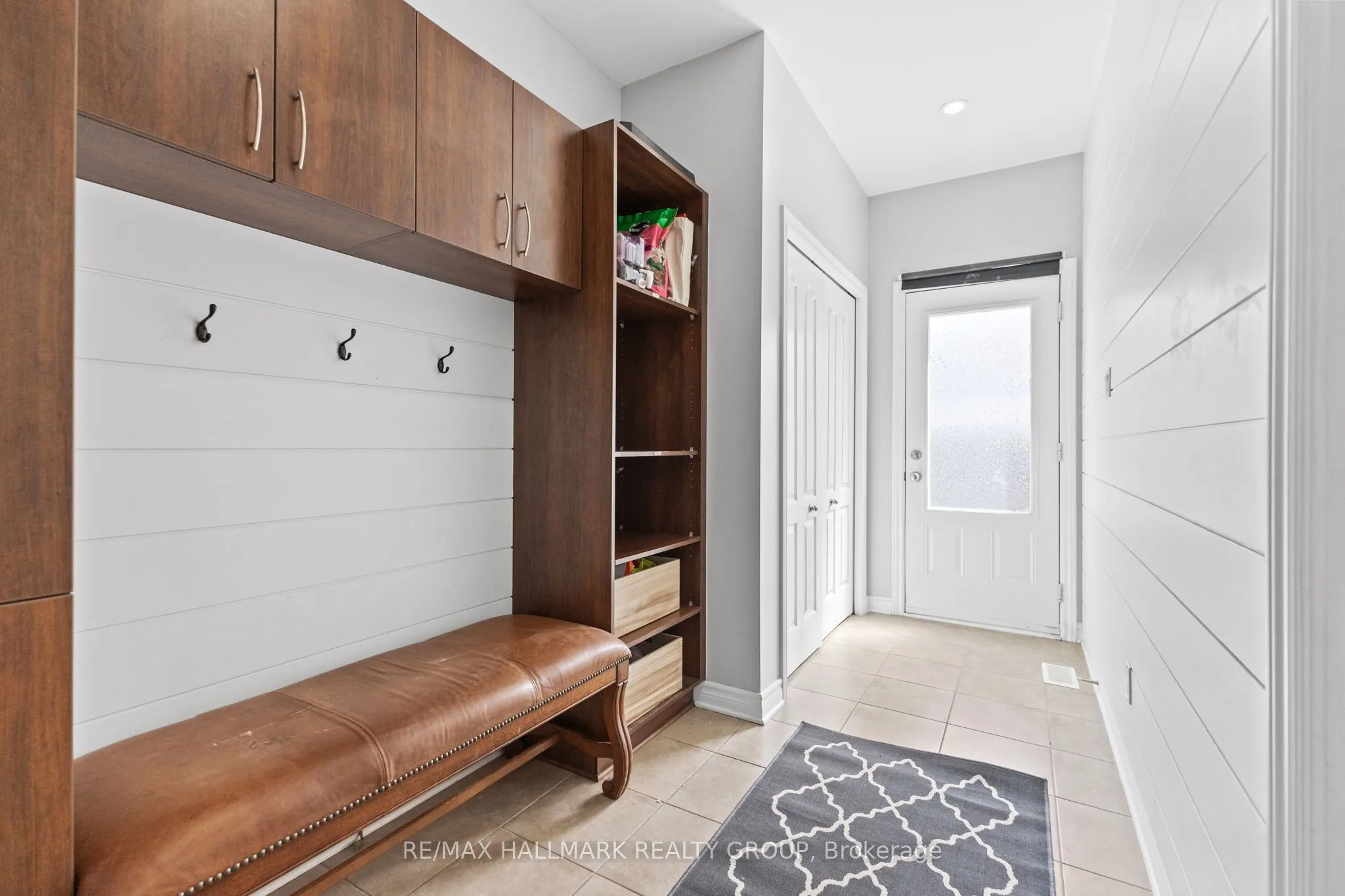 254 Gracewood Crescent