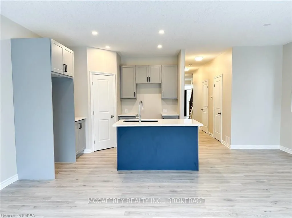237 HERITAGE PARK Drive