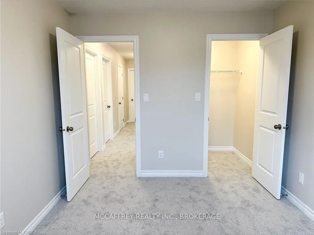 237 HERITAGE PARK Drive