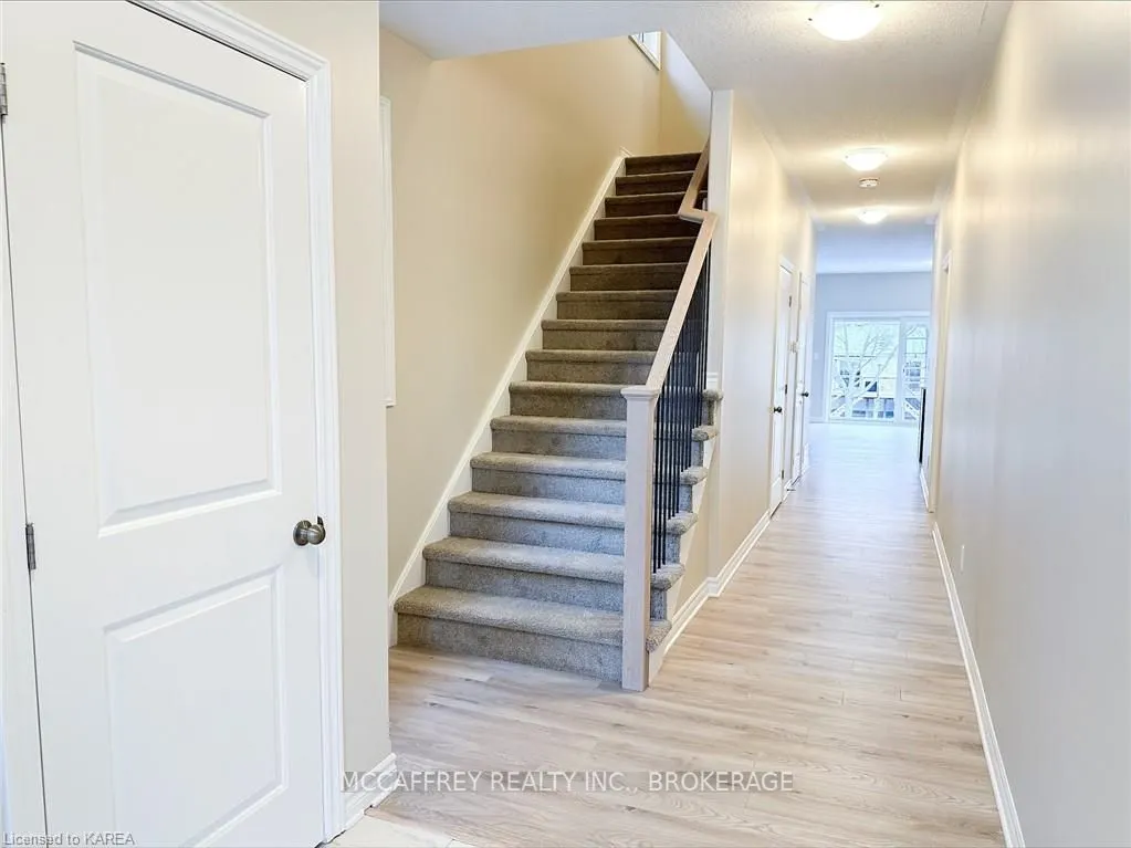 237 HERITAGE PARK Drive