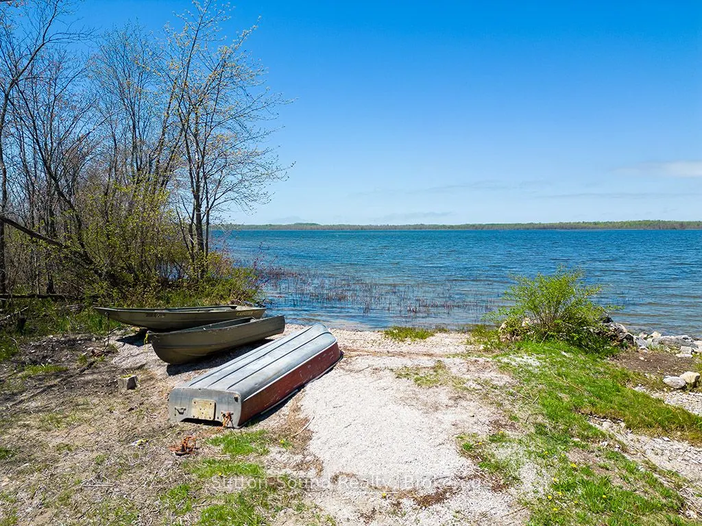 642 BOAT LAKE Road