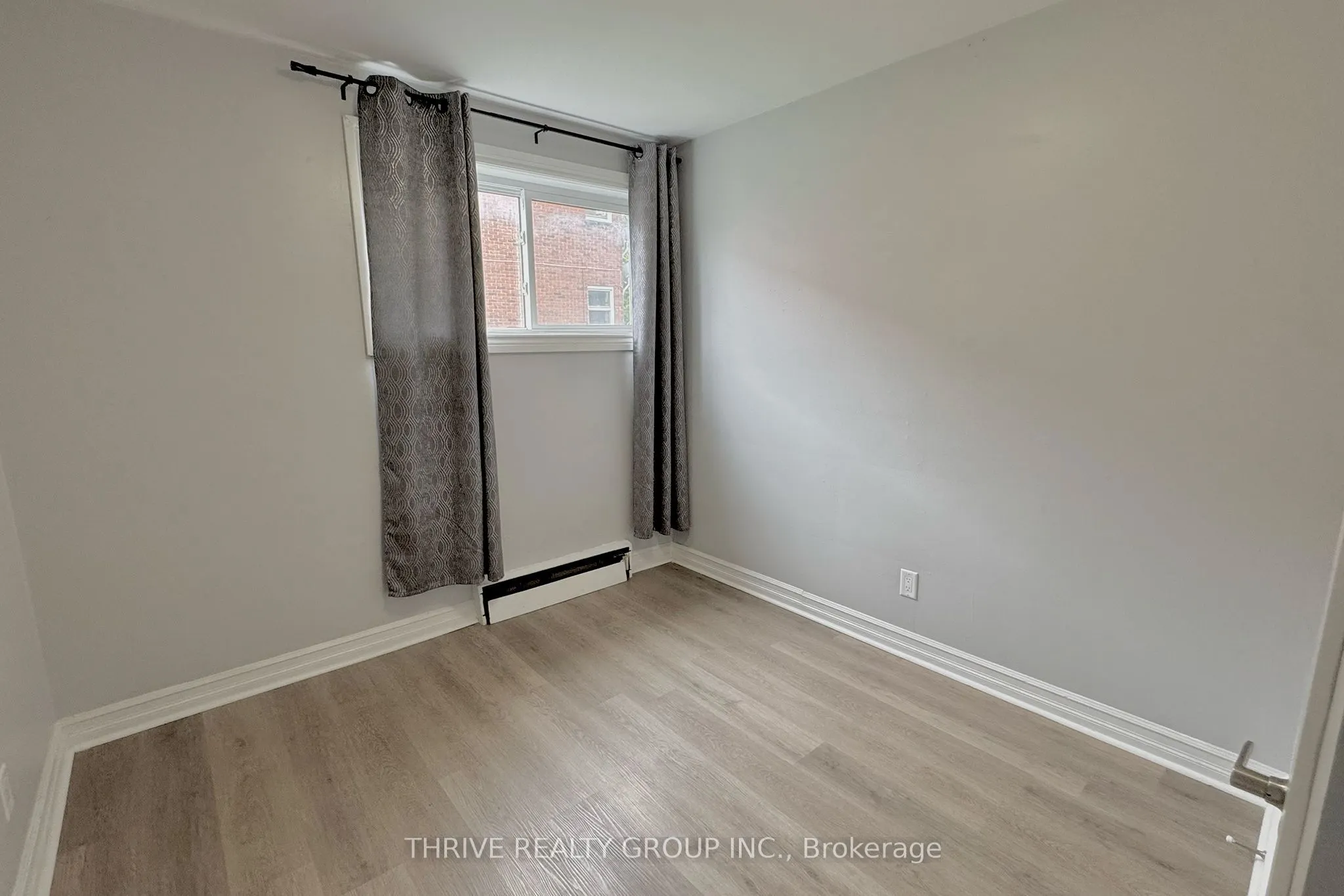 100 King Edward Avenue, #5