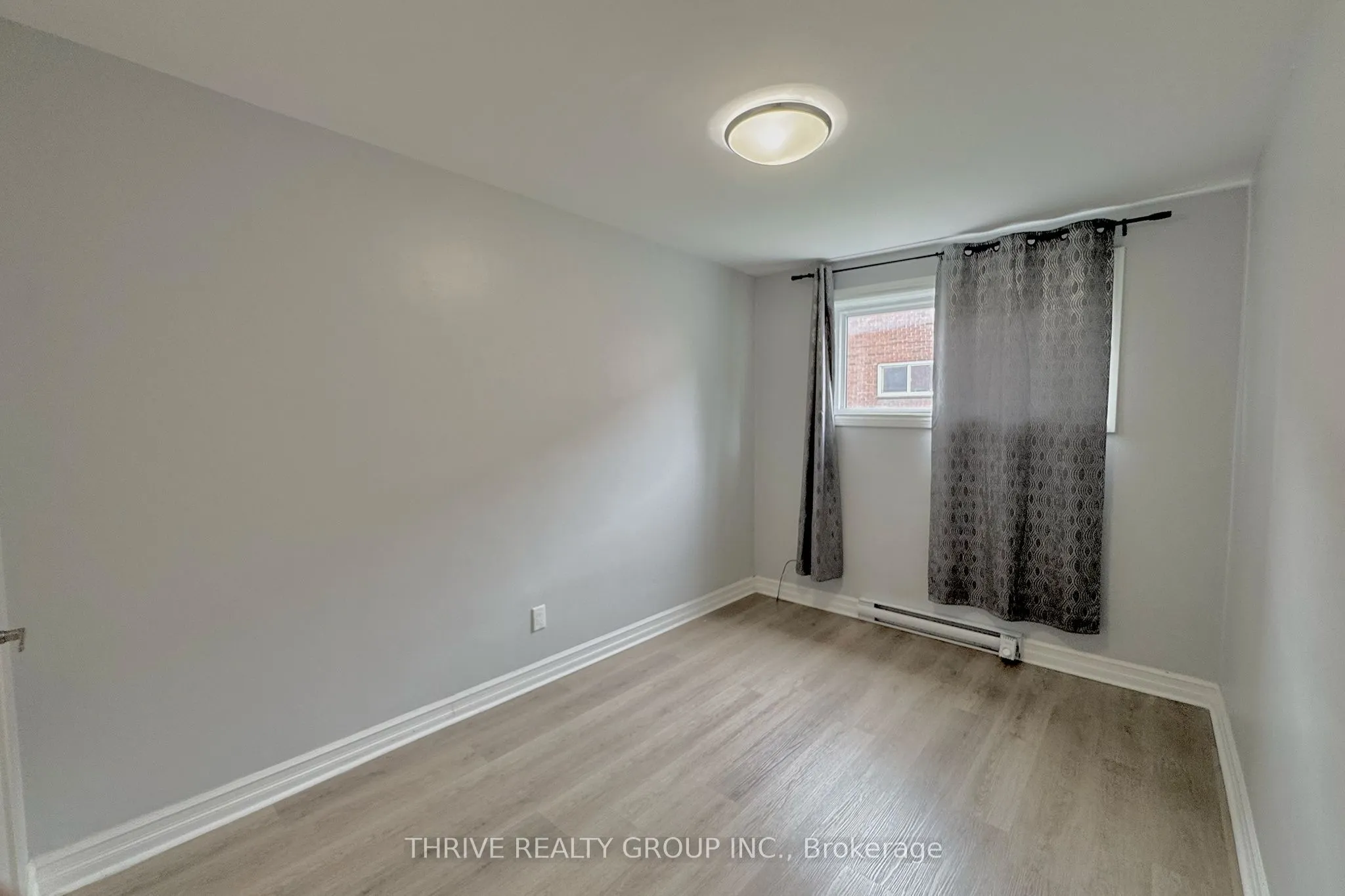 100 King Edward Avenue, #5