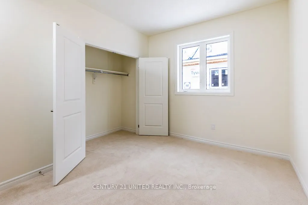 67 Hillcroft Way