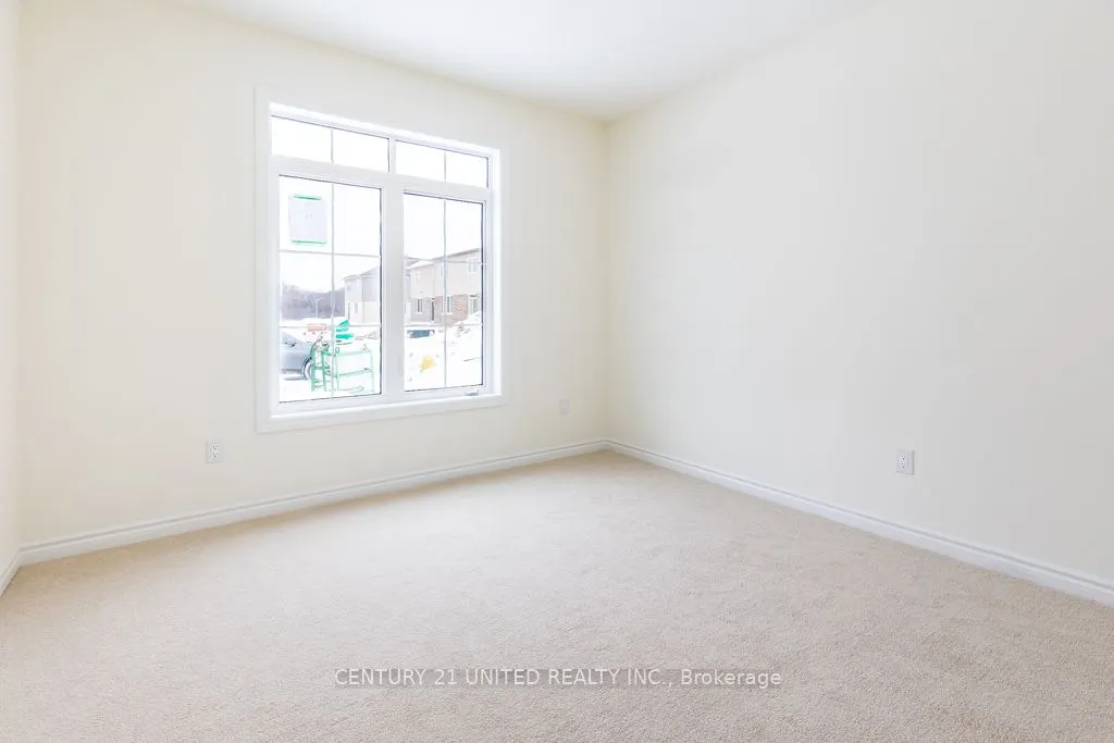 67 Hillcroft Way